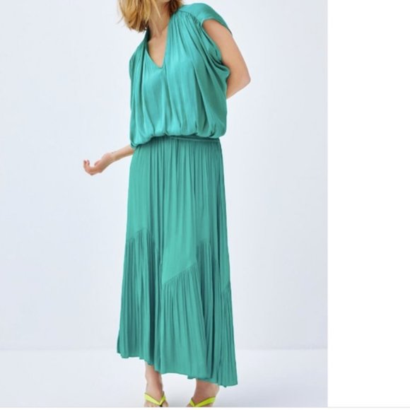 Zara Satin Maxi Skirt in Turquoise - Picture 2 of 12